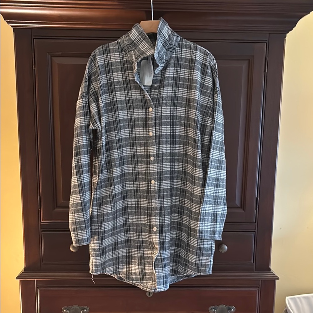 Hem and Thread NWT Plaid snap front long womens  Shirt/tunic/dress  size L